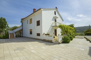 Apartment Ante Kampor