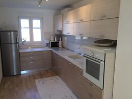 Apartment Hennion / Two Bedrooms A3 Liam