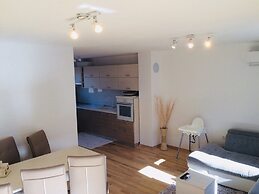 Apartment Hennion / Two Bedrooms A3 Liam