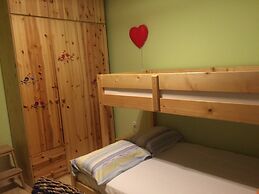 Apartment Hennion / Two Bedrooms A3 Liam