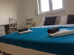 Apartment Hennion / Two Bedrooms A3 Liam