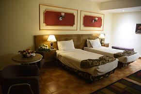Kanzy Hotel