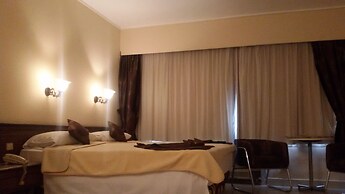Kanzy Hotel