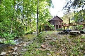 Rippling Waters Lodge 3 Bedroom Cabin by RedAwning