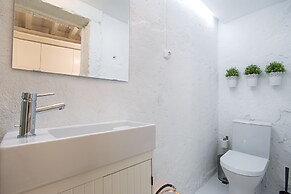 LxWay Apartments Downtown