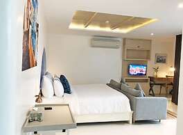 Costa Village Jacuzzi Bangsaray