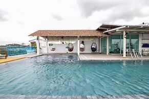 Costa Village Jacuzzi Bangsaray