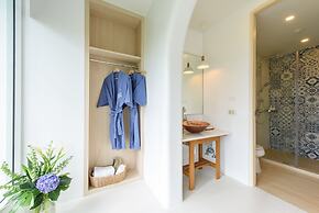 Costa Village Jacuzzi Bangsaray