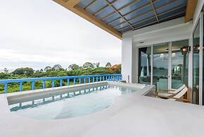 Costa Village Jacuzzi Bangsaray