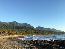 Coconut Beach Homestay