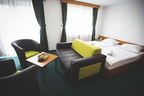 Hotel Tisa