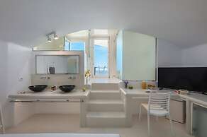 Diamond Luxury Suites Collection