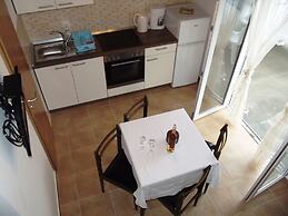 Apartments and Rooms Viskic