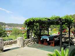 Apartments and Rooms Viskic