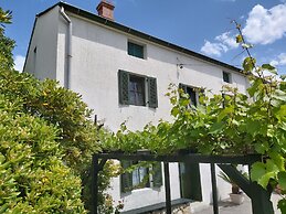 Apartments and Rooms Viskic