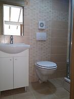 Apartments and Rooms Viskic