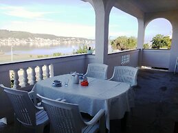 Apartments and Rooms Viskic