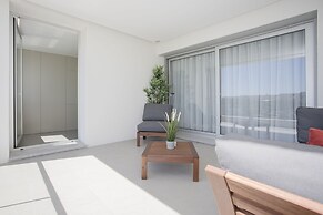 Liiiving in Porto - Luxury River View Apartment I