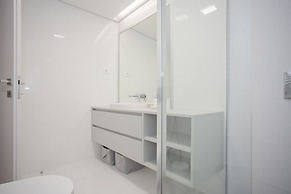 Liiiving in Porto - Luxury River View Apartment I