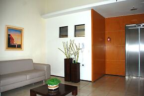 Altavista Apartments