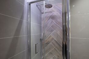 Elephant and Castle by Allô Housing