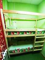 HotelHot Baumanskaya - Hostel