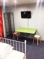 HotelHot Baumanskaya - Hostel