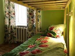 HotelHot Baumanskaya - Hostel