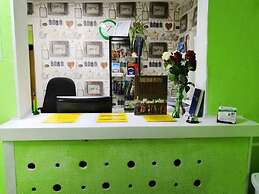 HotelHot Baumanskaya - Hostel