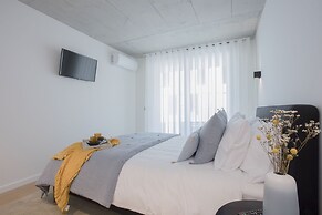 Liiiving in Gaia - Beach Seaside Apartment
