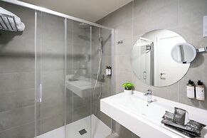 Bilbao City Center by abba Suites