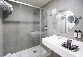 Bilbao City Center by abba Suites