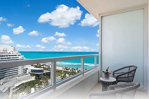 Fontainebleau Miami Beach Private Luxury Suites
