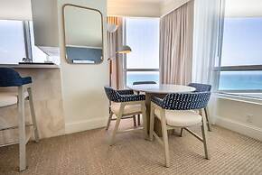 Fontainebleau Miami Beach Private Luxury Suites