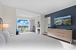 Fontainebleau Miami Beach Private Luxury Suites