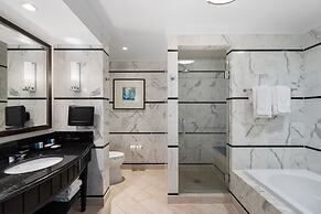 Fontainebleau Miami Beach Private Luxury Suites