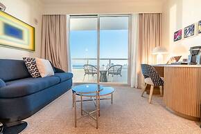 Fontainebleau Miami Beach Private Luxury Suites