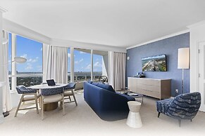 Fontainebleau Miami Beach Private Luxury Suites