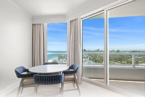 Fontainebleau Miami Beach Private Luxury Suites