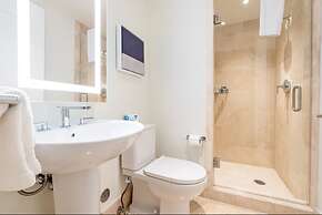 Fontainebleau Miami Beach Private Luxury Suites