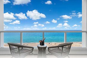 Fontainebleau Miami Beach Private Luxury Suites