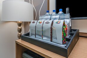 Fontainebleau Miami Beach Private Luxury Suites