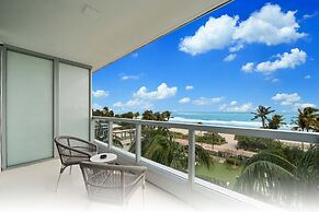 Fontainebleau Miami Beach Private Luxury Suites