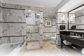 Fontainebleau Miami Beach Private Luxury Suites