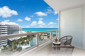 Fontainebleau Miami Beach Private Luxury Suites