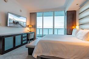 Fontainebleau Miami Beach Private Luxury Suites