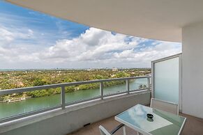 Fontainebleau Miami Beach Private Luxury Suites