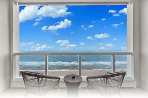 Fontainebleau Miami Beach Private Luxury Suites