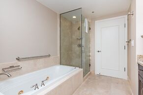 Fontainebleau Miami Beach Private Luxury Suites