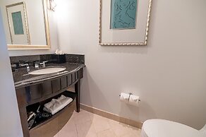 Fontainebleau Miami Beach Private Luxury Suites